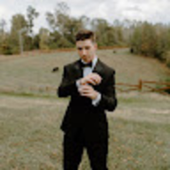 Meet your Posher, Eric - Picture 1 of 1